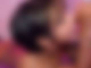 Lauren Saenz's Live Sex Cam Show