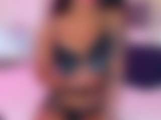 Lauren Saenz's Live Sex Cam Show