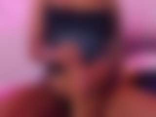 Live cam show with Lauren Saenz - Dildo Or Vibrator on ObeyMaria