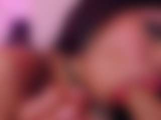 Lauren Saenz's Live Sex Cam Show