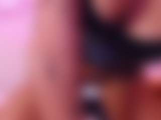 Lauren Saenz's Live Sex Cam Show
