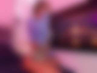 Lauren Saenz's Live Sex Cam Show