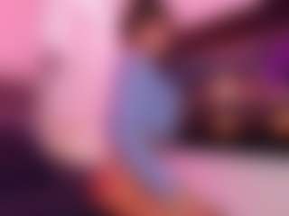 Lauren Saenz's Live Sex Cam Show