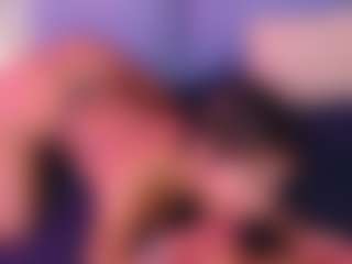 Lauren Saenz's Live Sex Cam Show