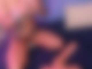 Lauren Saenz's Live Sex Cam Show