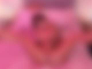Lauren Saenz's Live Sex Cam Show