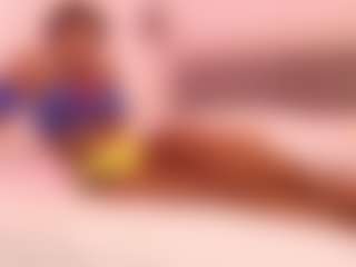 Lauren Saenz's Live Sex Cam Show
