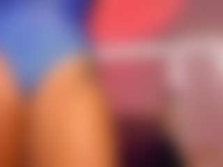 Lauren Saenz's Live Sex Cam Show