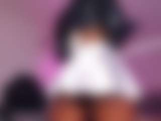 Lauren Saenz's Live Sex Cam Show