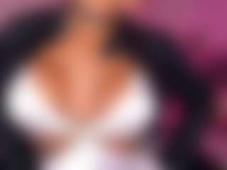 Live-Cam-Show mit Lauren Saenz - Smoking Athletic auf Camsoda