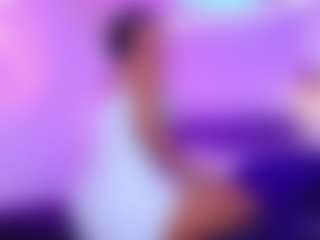 Lauren Saenz's Live Sex Cam Show