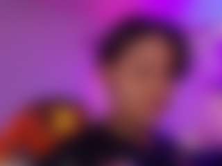 Lauren Saenz's Live Sex Cam Show