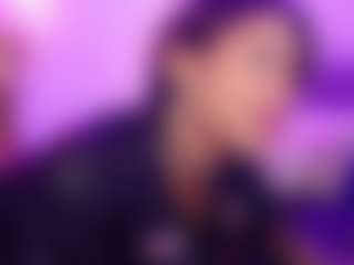 Lauren Saenz's Live Sex Cam Show