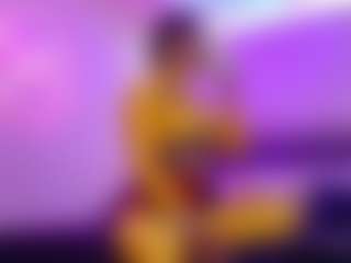 Lauren Saenz's Live Sex Cam Show