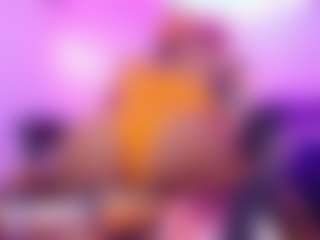 Lauren Saenz's Live Sex Cam Show