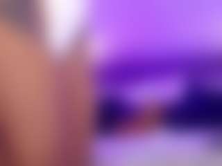 Live cam show with Lauren Saenz - Ebony Fetish on Cam Slut