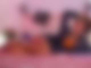 Lauren Saenz's Live Sex Cam Show