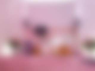 Lauren Saenz's Live Sex Cam Show