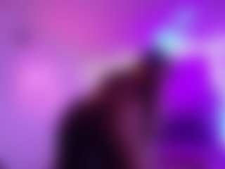 Lauren Saenz's Live Sex Cam Show