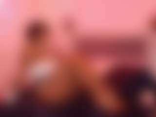 Lauren Saenz's Live Sex Cam Show