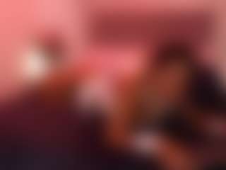 Lauren Saenz's Live Sex Cam Show