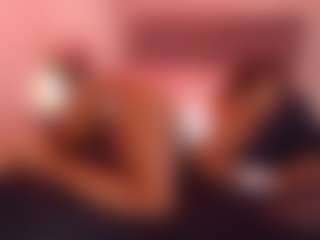 Lauren Saenz's Live Sex Cam Show