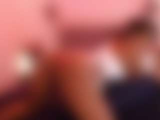 Lauren Saenz's Live Sex Cam Show