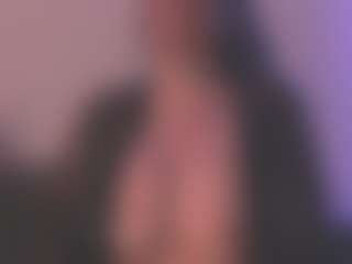 Live cam show with harleyslut - Middle Aged on CSO-WL