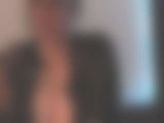 harleyslut's Live Sex Cam Show