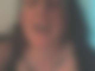 Live cam show with harleyslut - Bedroom Brown Hair on Chatstar