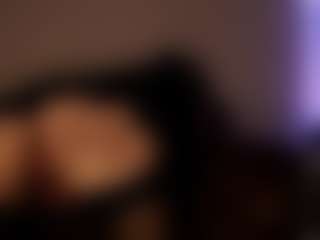 harleyslut's Live Sex Cam Show