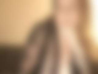 Live cam show with harleyslut - Middle Aged on Free Soda