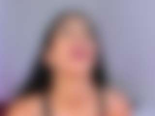 Live cam show with Steffany Redx - Fingering on Mixed Magazine Live