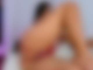 Live cam show with Steffany Redx - Oil on Camsoda