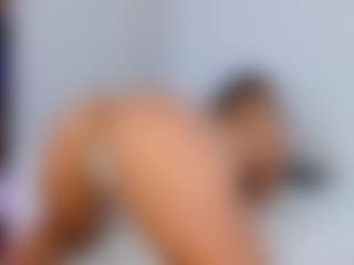 Live cam show with Steffany Redx - Bikini on SinfulBabes