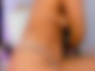 Live cam show with Steffany Redx - BBW on Camsoda