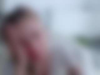 Live cam show with Deidi - Bedroom on Sex Cam Show