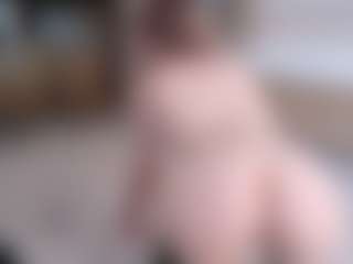 Live cam show with Deidi - Leggings on live18s.com