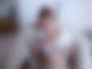 Live cam show with Deidi - Bedroom on SpunkLive