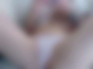 Live cam show with Deidi - Athletic on justonemore.cc