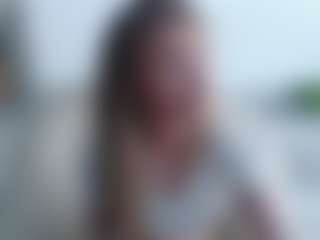 Live cam show with Deidi - Small Tits on Streamer API