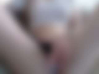 Live cam show with Deidi - Thin on Camsoda Late Night