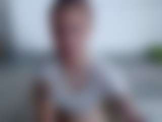 Live cam show with Deidi - Athletic on Hubzter Live