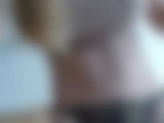 Live cam show with Deidi - Bikini on studioflirtlive.com