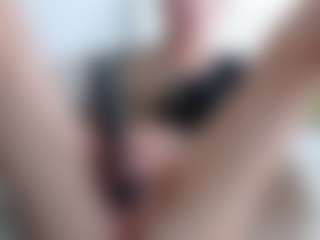 Live cam show with Deidi - Bikini on Camming Site