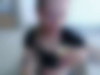 Live cam show with Deidi - Bedroom on sexylive.show