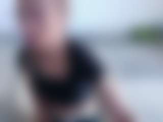 Live cam show with Deidi - Dildo on Chatstar