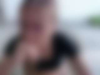 Live cam show with Deidi - Athletic College on liverealitysex.com