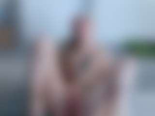 Live cam show with Deidi - Blonde Hair Petite on Taboo Cams XXX