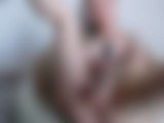 Live cam show with Deidi - Erotic Dance on fapnchat
